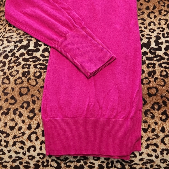 Cardigan - Picture 2 of 3